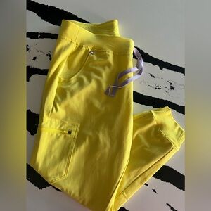 Limited Edition FIGS *LIFESAVER YELLOW* Zamora Joggers Jogger Pants Sz L P